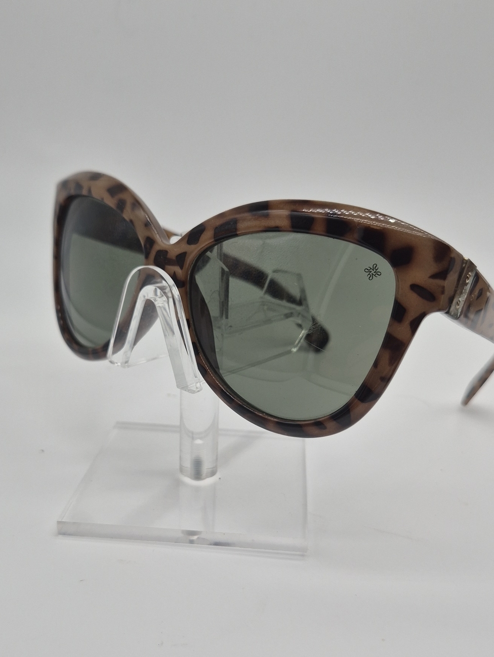 Tortoiseshell Cat Eye Sunglasses -